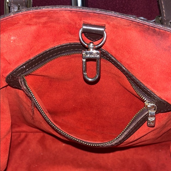 "Louis Vuitton" Hampstead Handbag - Picture 12 of 17
